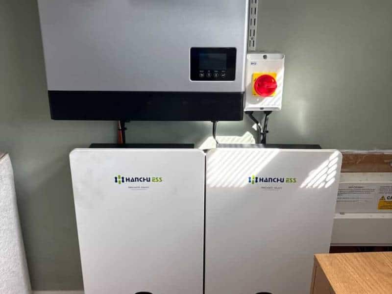 New hybrid inverter and battery storage system installed in a Manchester home